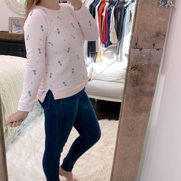Talbots pink sweatshirt floral embroidered size small - Picture 3 of 6